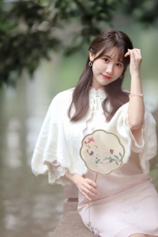 高压监狱女医生满天星叫什么名字
